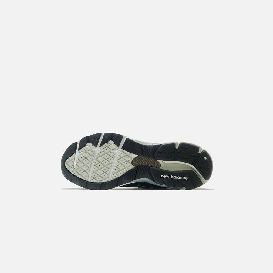 Black / Navy / Grey Men Kith New Balance 990 Sneakers | 3487-CRJDB