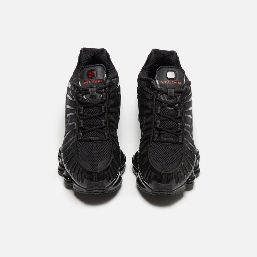 Black / Orange Women Kith Nike WMNS Nike Shox Sneakers | 6213-IOEYW