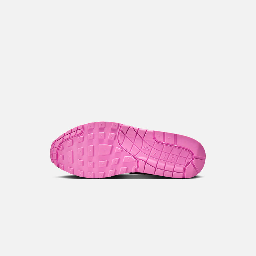 Black / Pink / Red Men Kith Nike Air Max 1 Sneakers | 4037-CNVDU