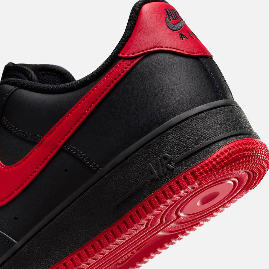 Black / Red Men Kith Nike Air Force 1 '07 Sneakers | 3472-COXKE