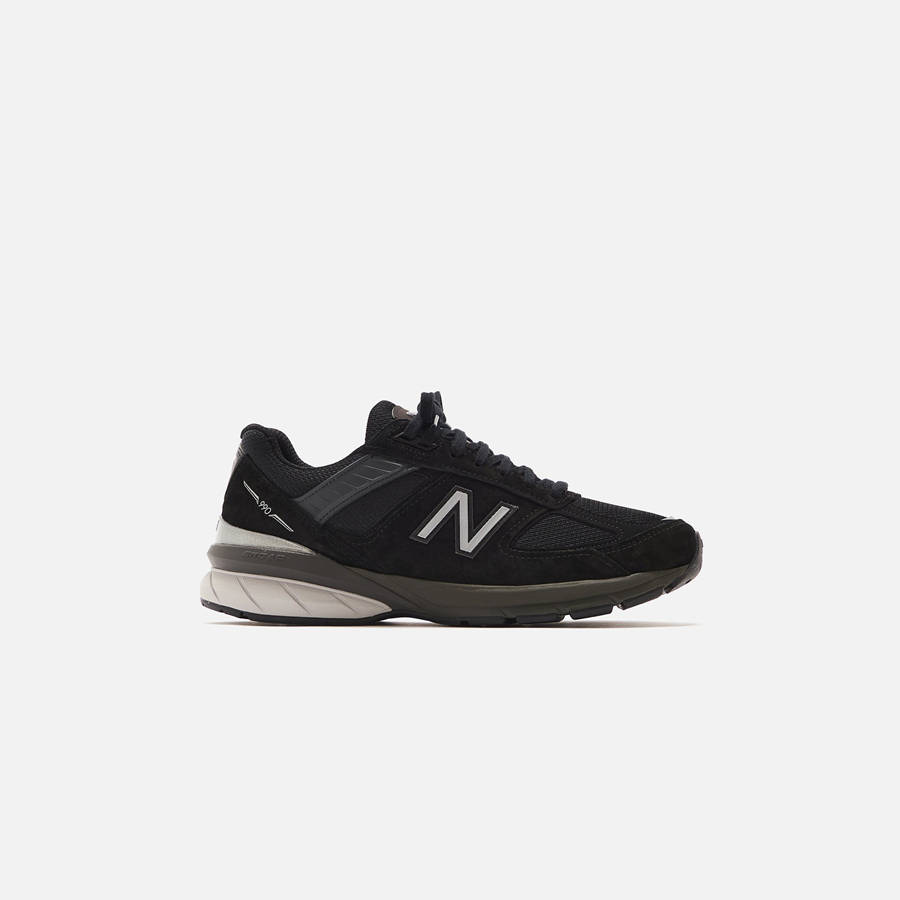Black / Silver Men Kith New Balance Made in USA 990v5 Sneakers | 0527-DJPWV