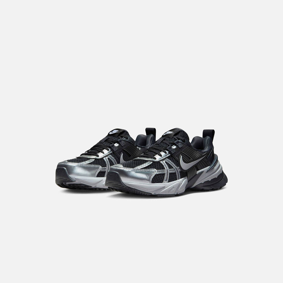 Black / Silver / Dark Grey Women Kith Nike WMNS V2K Run Sneakers | 1574-IDZBR