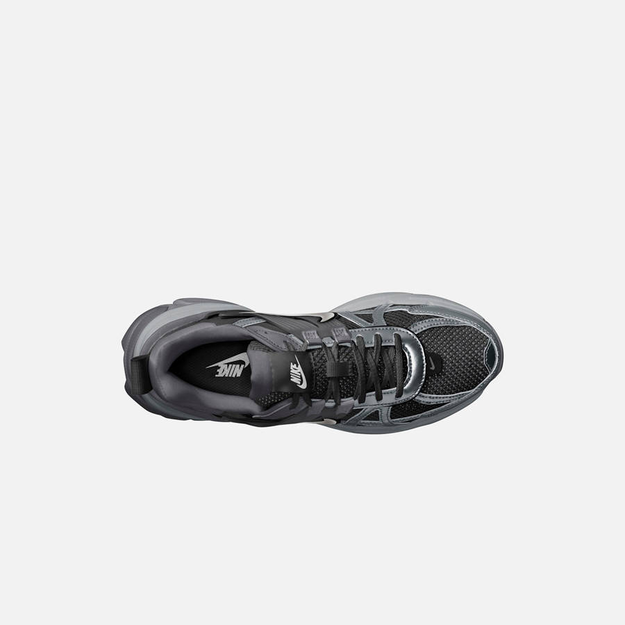 Black / Silver / Dark Grey Women Kith Nike WMNS V2K Run Sneakers | 1574-IDZBR