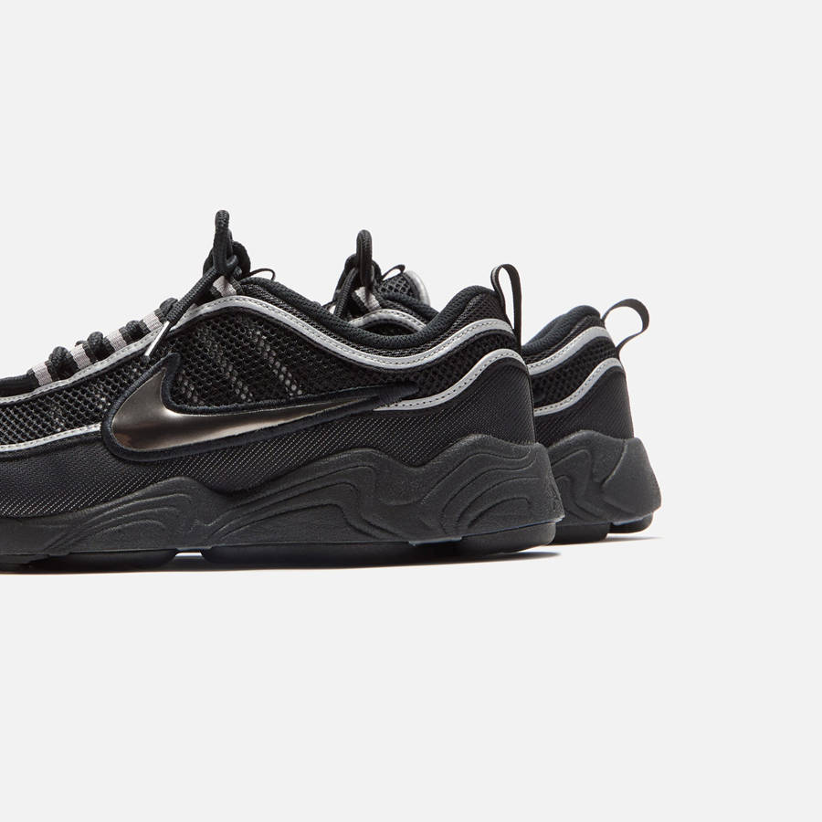 Black / Silver / Red Women Kith Nike Air Zoom Spiridon Shoes | 9710-WCOPK