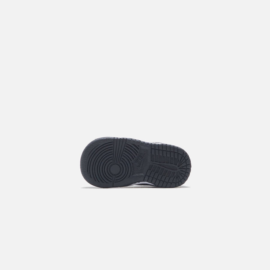 Black / White Kids' Kith Nike Dunk Toddler Low Sneakers | 9745-ZTXHN