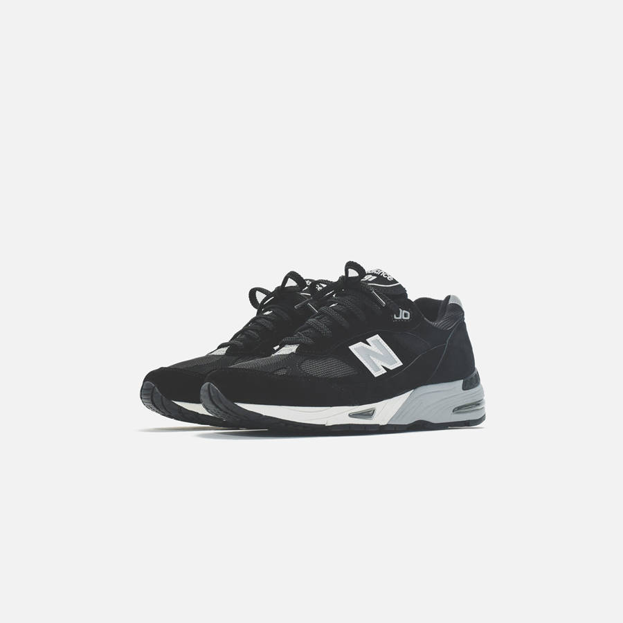 Black / White Men Kith New Balance Made in UK 991 Sneakers | 9438-GMZWL