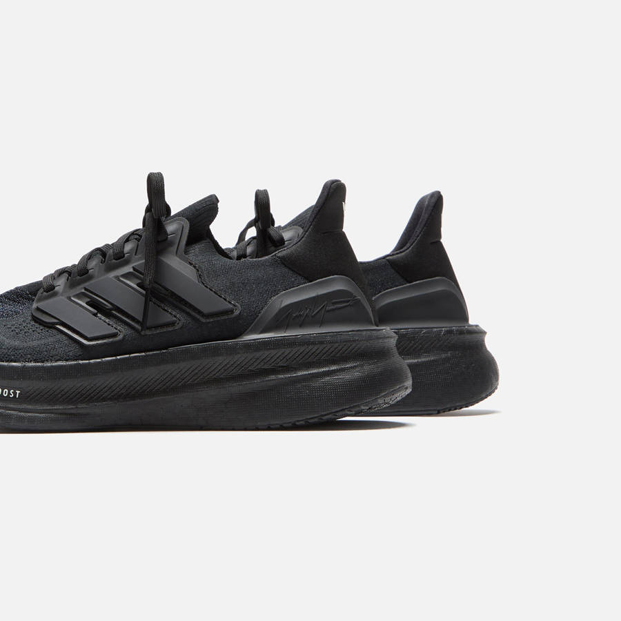 Black / White Men Kith Y-3 Ultraboost 5 Sneakers | 3418-KRZTF