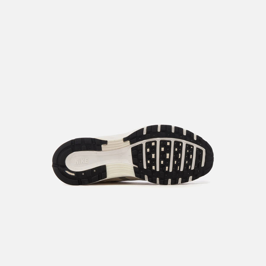 Black / White Women Kith Nike WMNS P-6000 Shoes | 0564-OUWJS