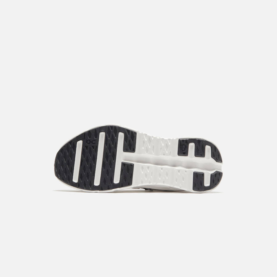 Black / White Women Kith On Running WMNS Cloudtilt Sneakers | 1648-HXKPZ