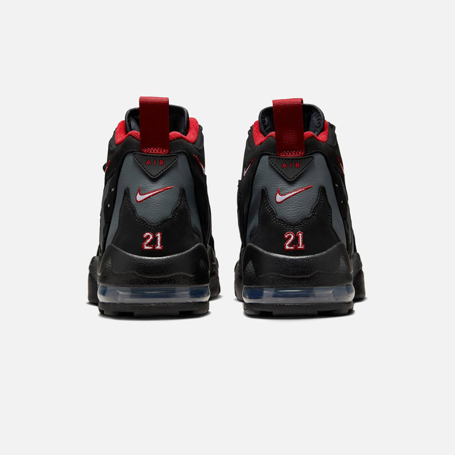 Black / White / Grey / Silver / Red Men Kith Nike Air DT Max 96 Sneakers | 2753-FSYMP