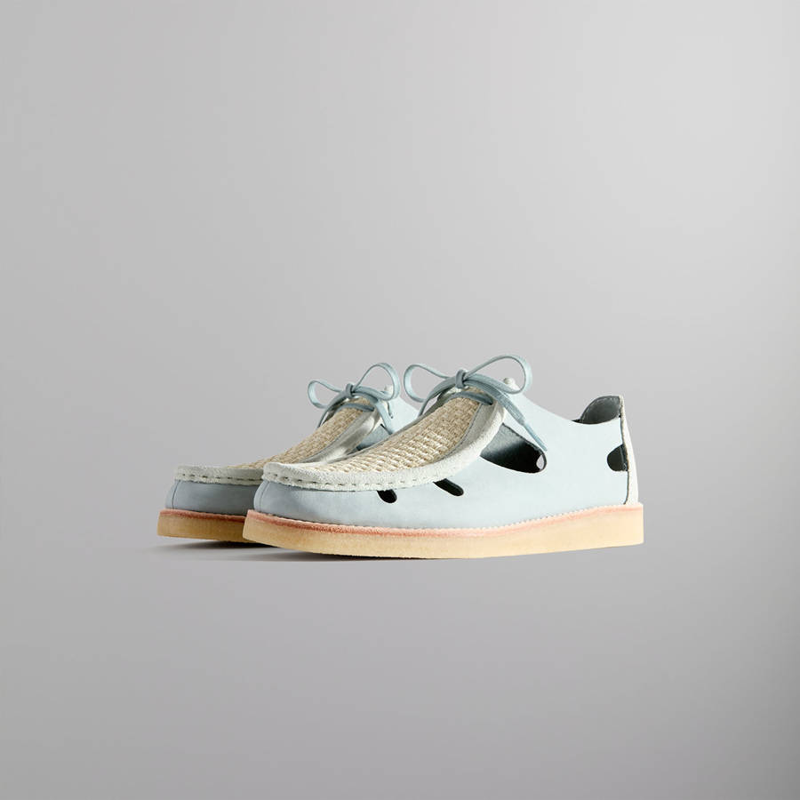 Blue Flower Men Kith 8th St by Ronnie Fieg for Clarks Originals Brixham Sandals | 5684-HZUCV