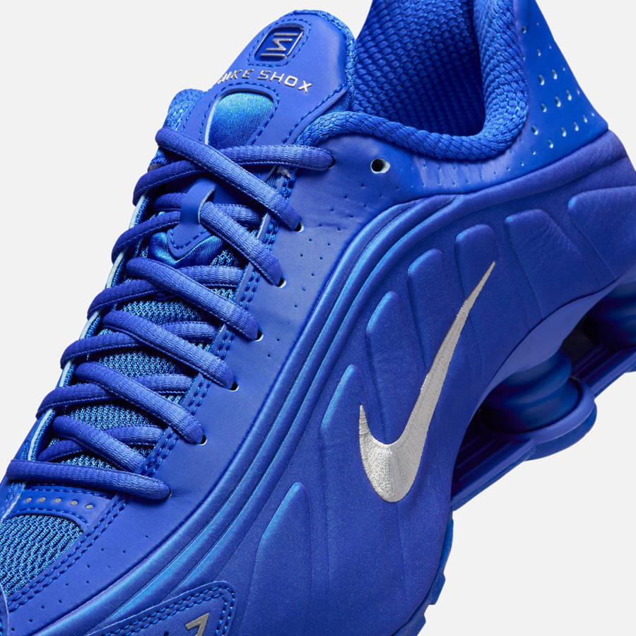 Blue / Silver Men Kith Nike WMNS Shox R4 Sneakers | 9876-EVADY