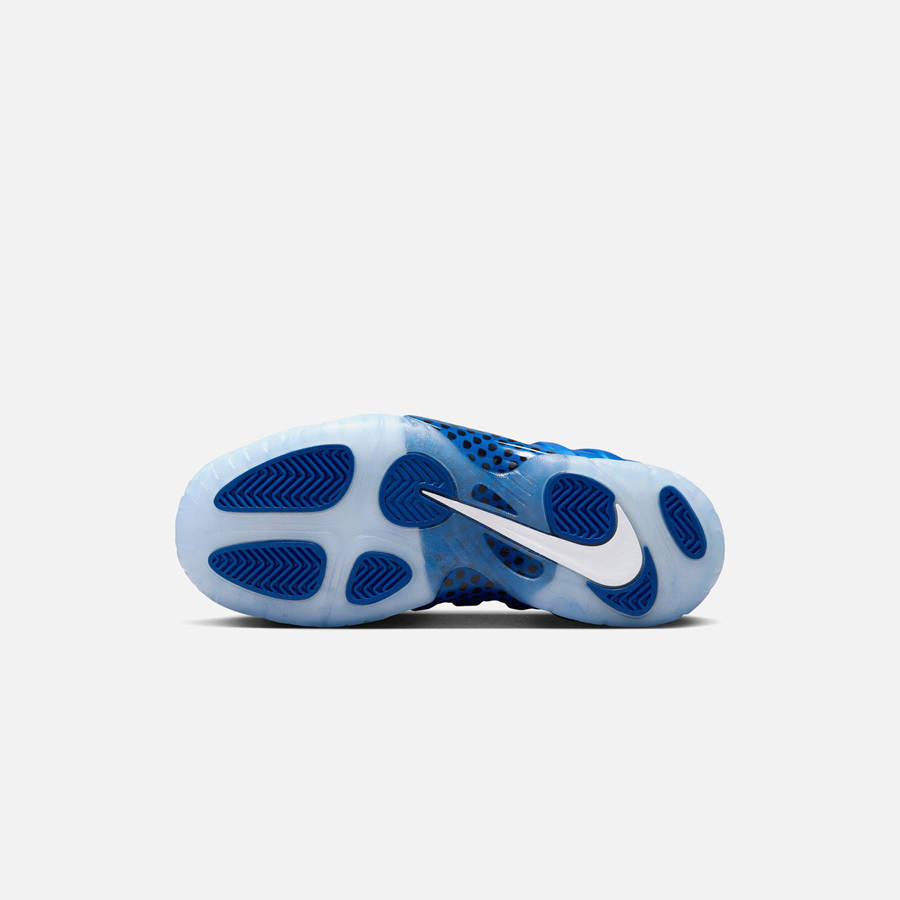 Blue / White / Black Kids' Kith Nike GS Air Foamposite One Sneakers | 2796-MVNDE