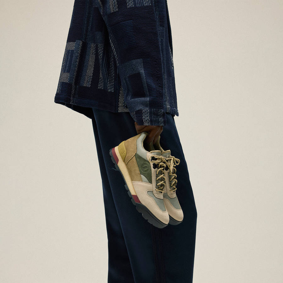Brown Men Kith 8th St by Ronnie Fieg for Clarks Originals Laddow Sneakers | 7382-VMPUF