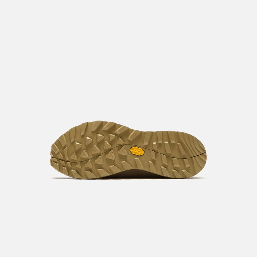 Brown Men Kith Clarks Wallabee Eden Dark Boots | 8950-FKTOX