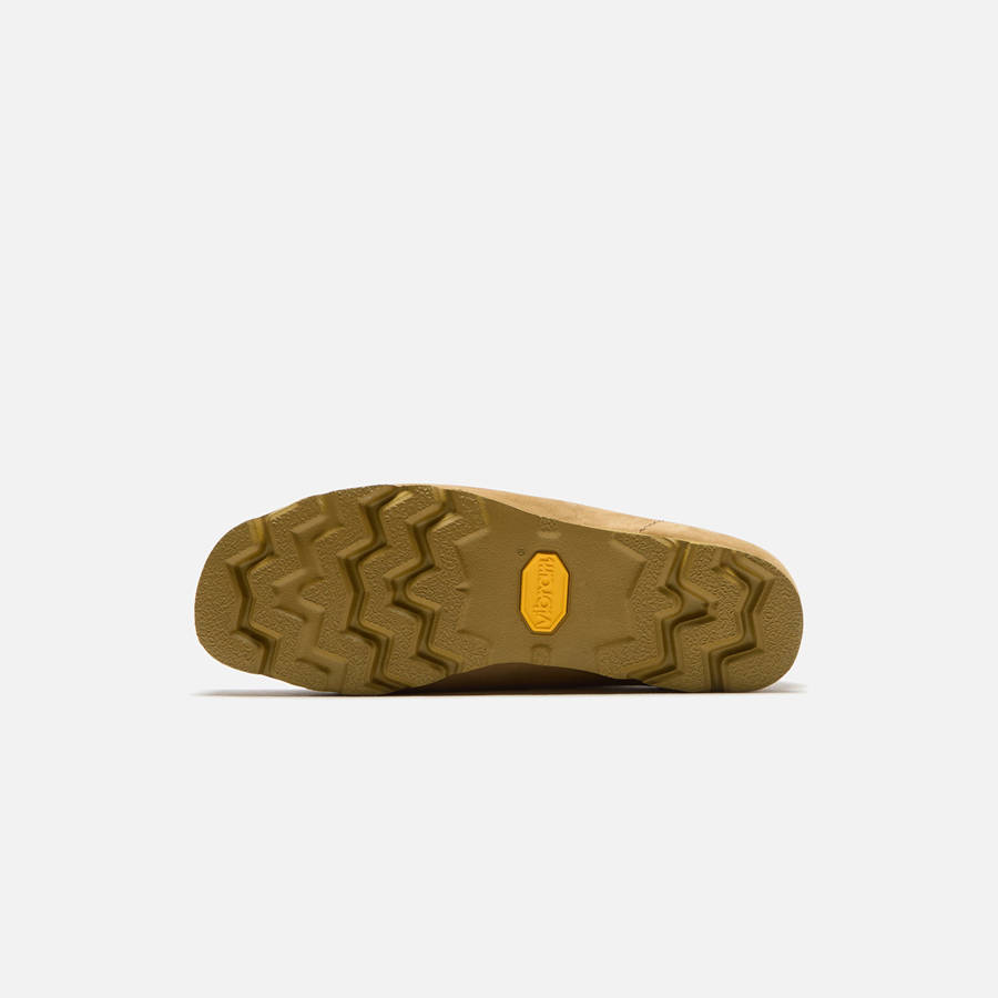 Brown Men Kith Clarks Wallabee GTX Boots | 0346-HQZBP