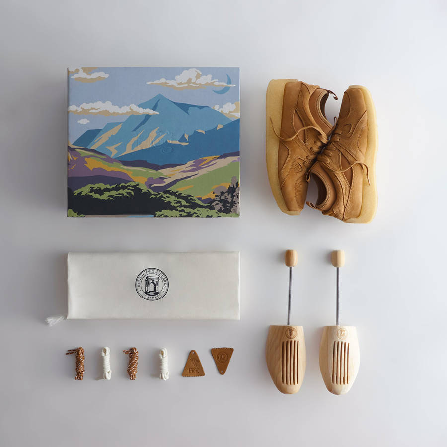 Brown Women Kith Ronnie Fieg for Clarks Breacon Sneakers | 9267-UJCLN