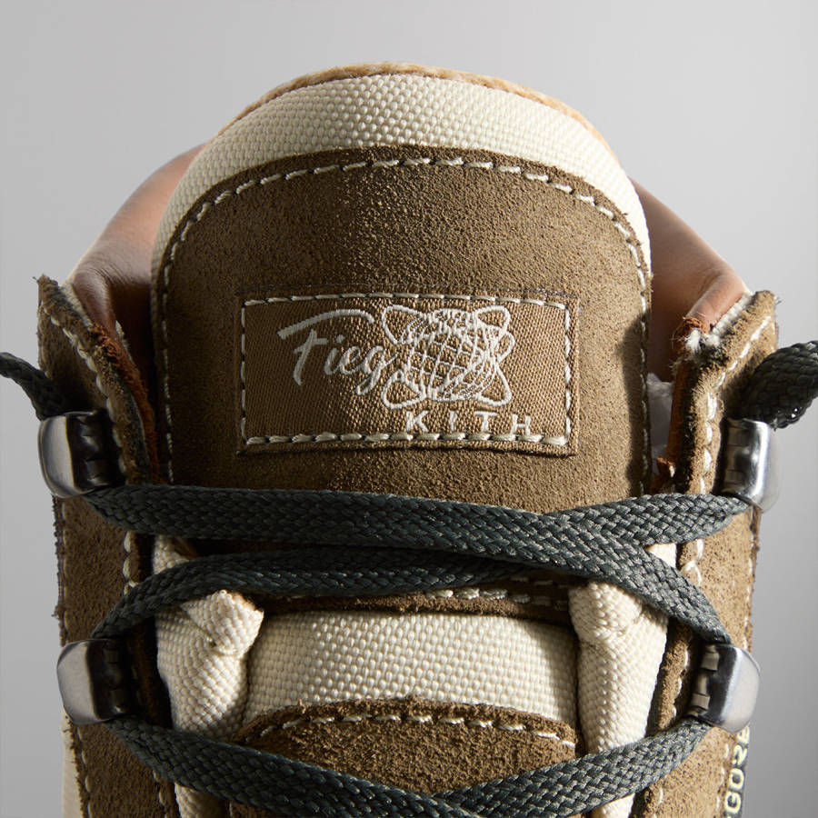 Brown Women Kith Ronnie Fieg for Vasque Skywalk GTX Boots | 0715-HKRQA