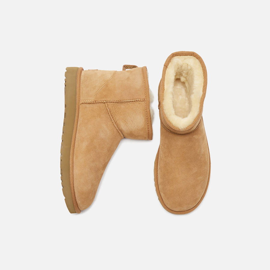 Brown Women Kith UGG WMNS Classic Mini II Boots | 0836-JIHGB