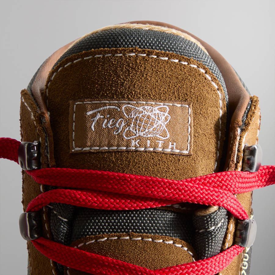 Brown / Red Women Kith Ronnie Fieg for Vasque Skywalk GTX Boots | 6570-AJEGT