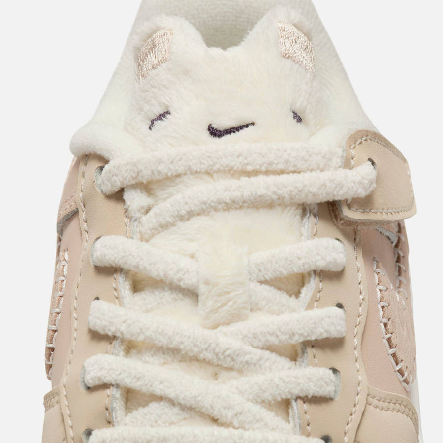 Brown / White Kids' Kith Nike PS Force 1 Low Easyon Se Sneakers | 3276-BRDTQ