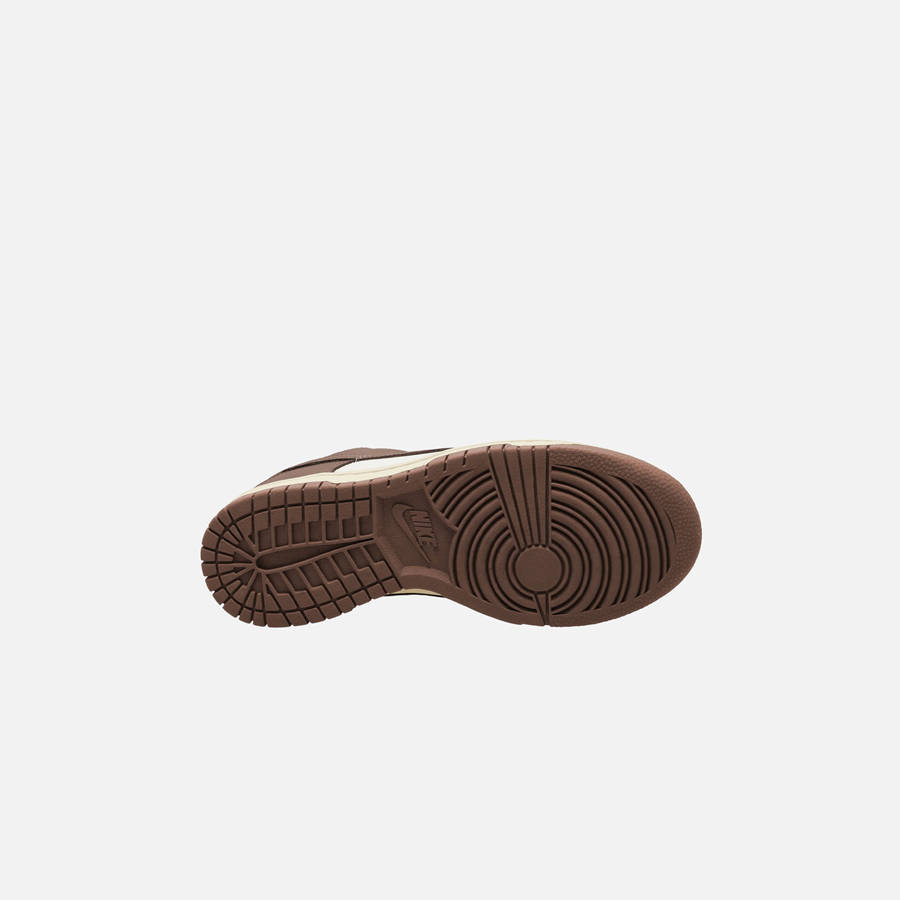 Brown / White Women Kith Nike WMNS Dunk Low Sneakers | 6310-EIJGS