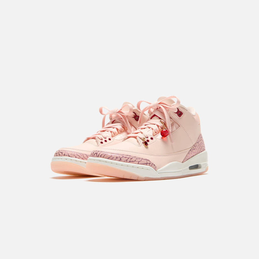 Coral / Red Women Kith Nike WMNS Air Jordan 3 Retro Sneakers | 0639-GHZRW