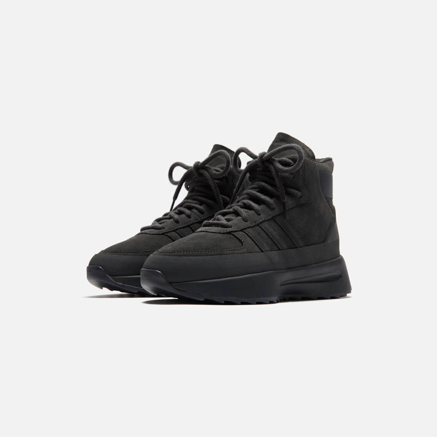Dark Grey Men Kith adidas x Fear of God Athletics Los Angeles Hiker Sneakers | 4681-GWOTZ