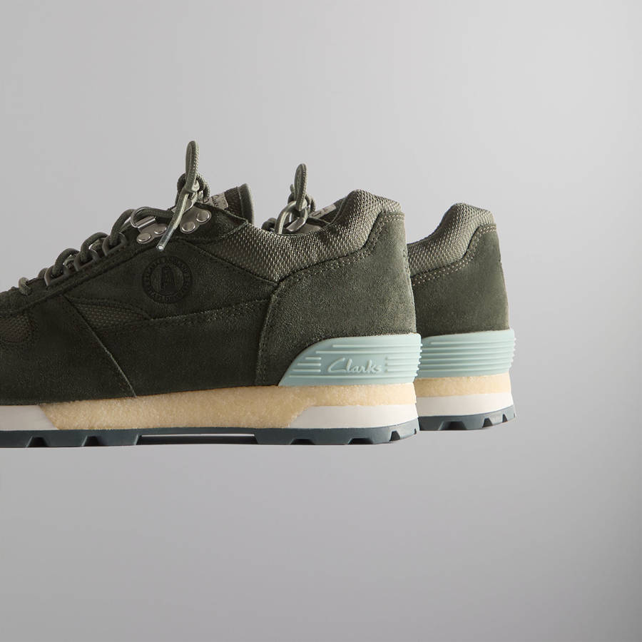Dark Olive Men Kith 8th St by Ronnie Fieg for Clarks Originals Laddow Sneakers | 6481-QKLYG