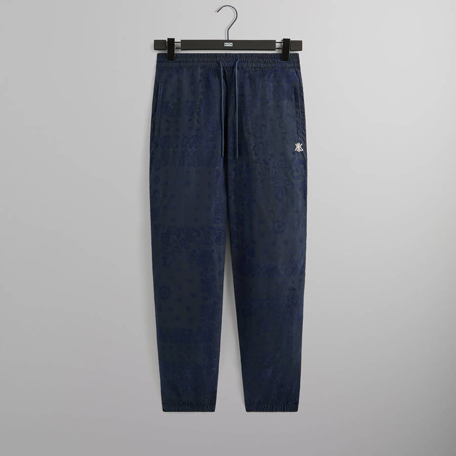 Deep Green Men Kith Flocked Bandana Davon Pants | 6798-NEYSV
