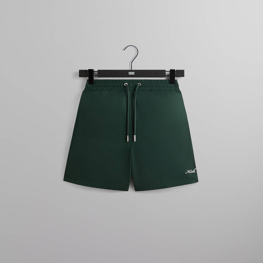 Deep Green Men Kith Transitional Active Shorts | 9712-NUHIM