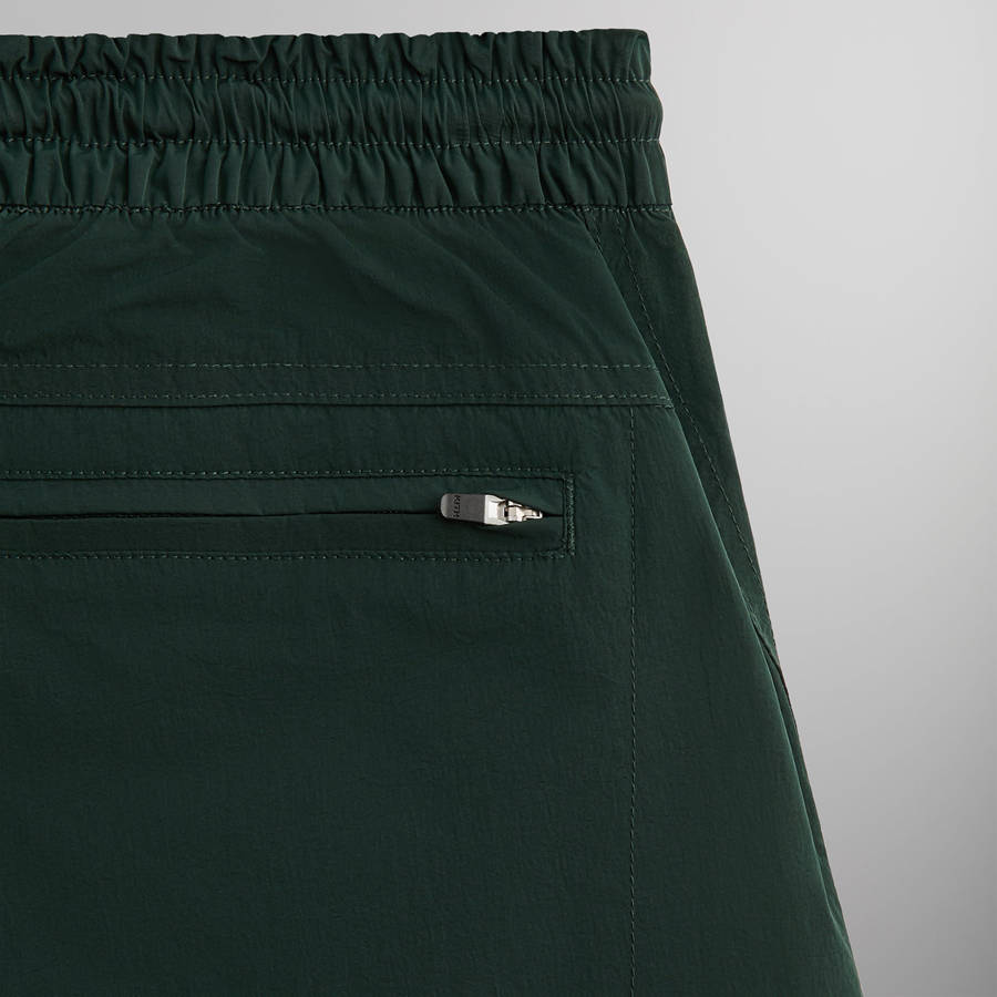 Deep Green Men Kith Wrinkle Nylon Evan Cargo Shorts | 6409-RLWOS