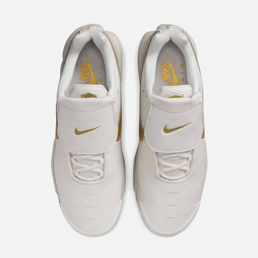 Gold Men Kith Nike Air Max Plus TNPO Sneakers | 4273-TKFVW