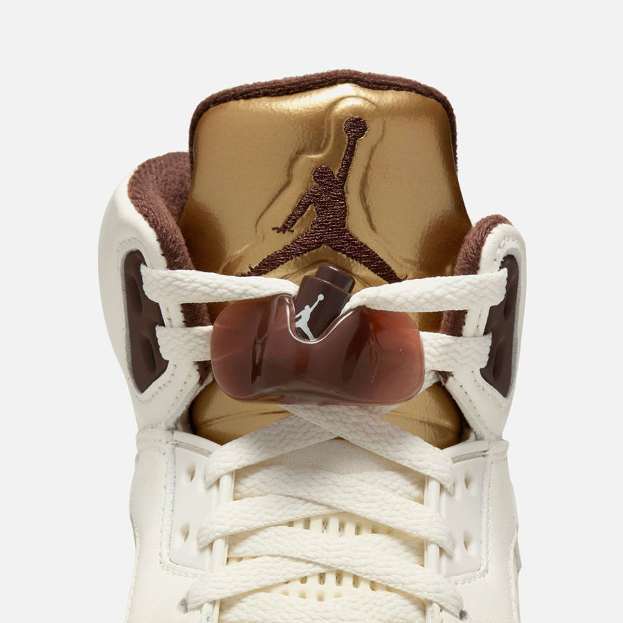 Gold Women Kith Nike WMNS Air Jordan 5 Retro Sneakers | 3051-UIKNS