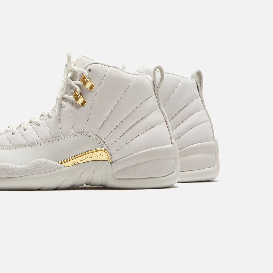Gold / White Women Kith Jordan WMNS Air Jordan 12 Sneakers | 2076-KQFZH