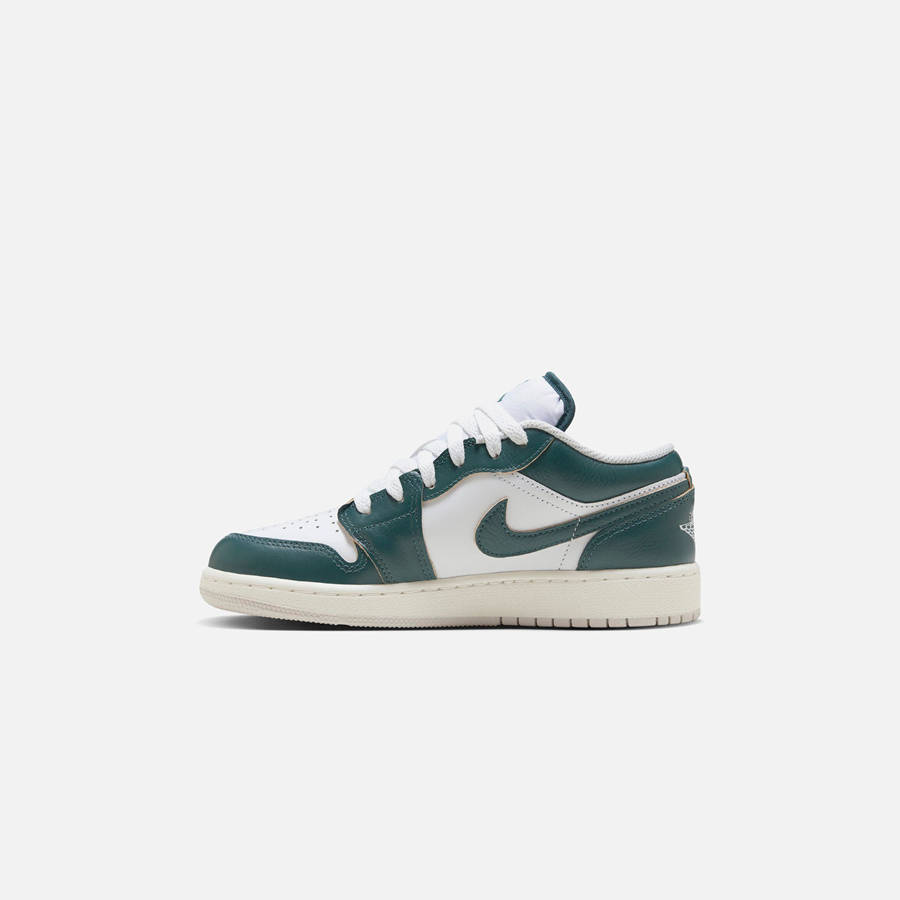 Green Kids' Kith Jordan GS Air Jordan 1 Low SE Sneakers | 8913-FWBRY