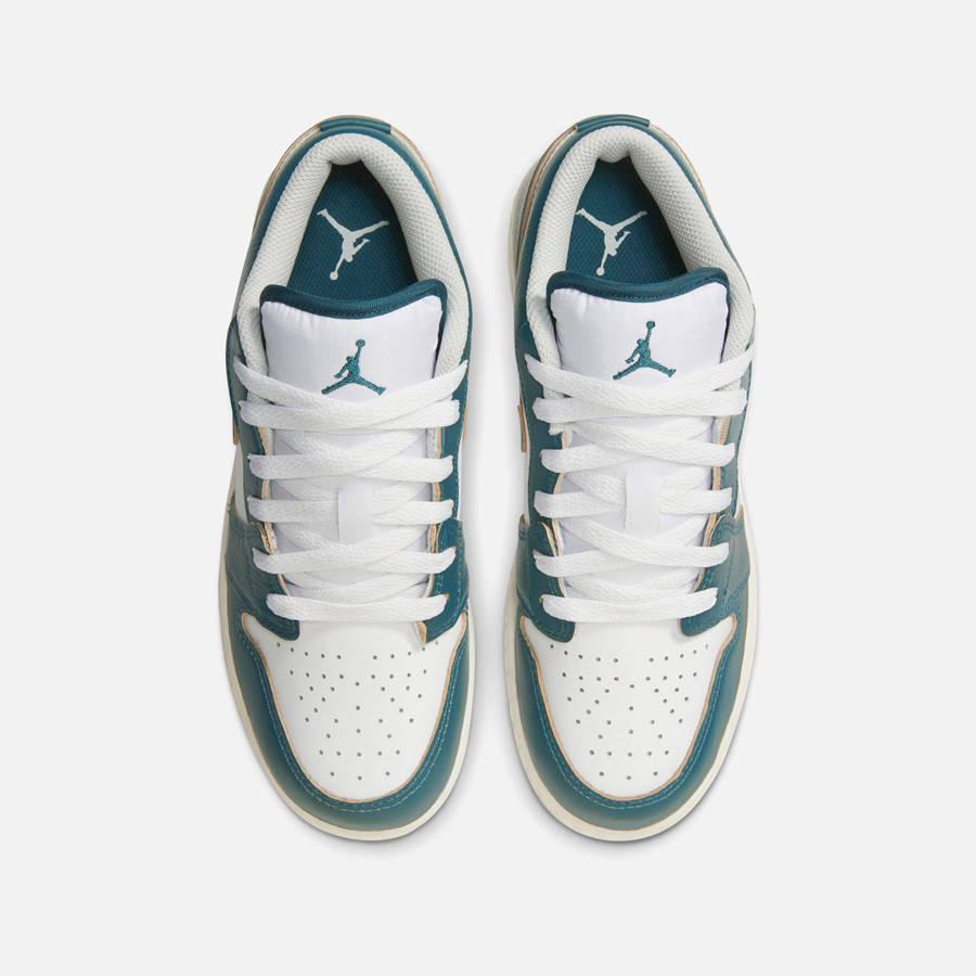 Green Kids' Kith Jordan GS Air Jordan 1 Low SE Sneakers | 8913-FWBRY