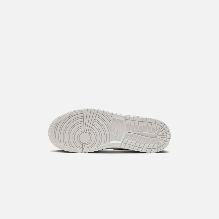 Green Kids' Kith Jordan GS Air Jordan 1 Low SE Sneakers | 8913-FWBRY