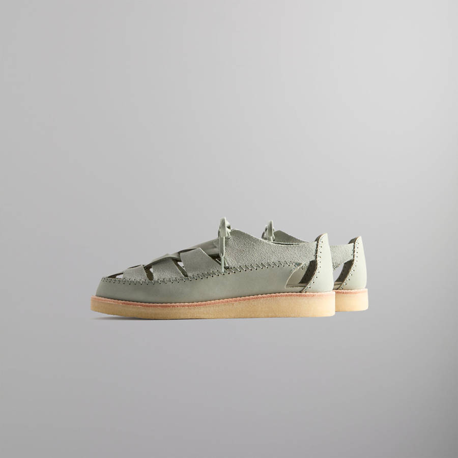 Green Men Kith 8th St by Ronnie Fieg for Clarks Originals Ridgevale Sandals | 8542-DMSUJ