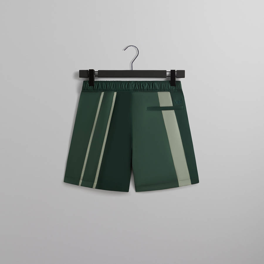 Green Men Kith Transitional Active Mason Shorts | 4509-NAMHF