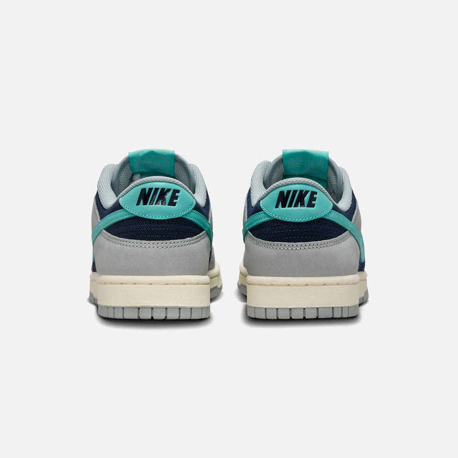Green / Dark Obsidian Men Kith Nike Dunk Low Retro Premium Sneakers | 1635-BXWLG