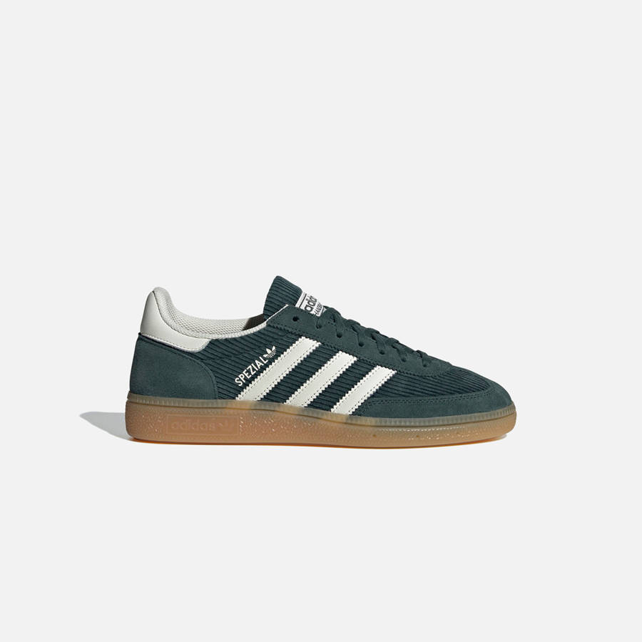 Green / White Women Kith adidas WMNS Handball Spezial Sneakers | 5284-QXJWZ
