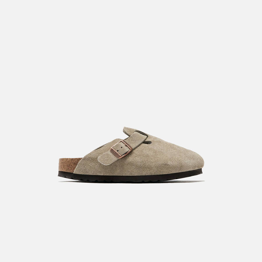 Grey Brown Women Kith Birkenstock WMNS Boston Soft Footbed Suede Mules | 9562-OCVLW