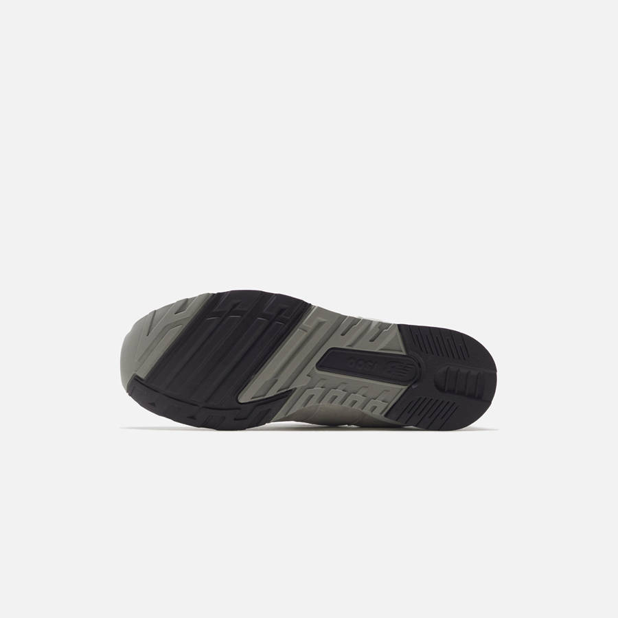Grey Men Kith New Balance 1500 Made in UK Sneakers | 2954-UXCVD