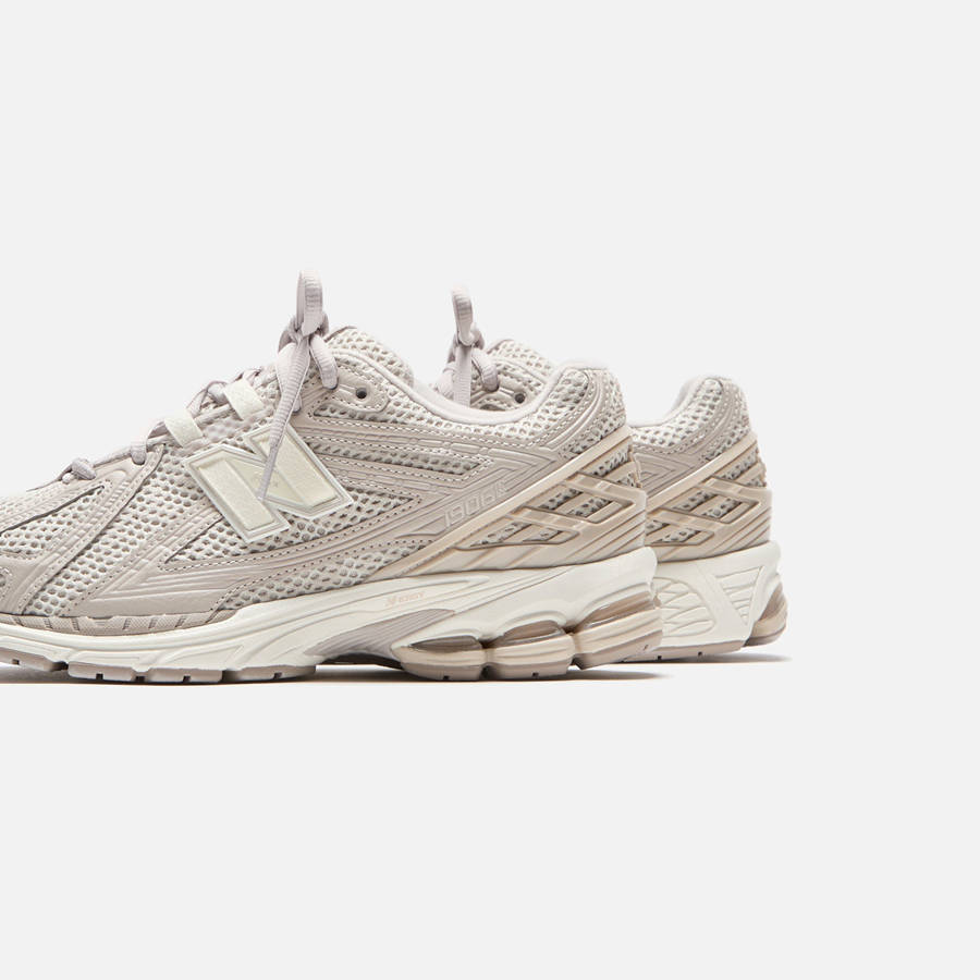 Grey Men Kith New Balance 1906R Sneakers | 5813-ZRBQA