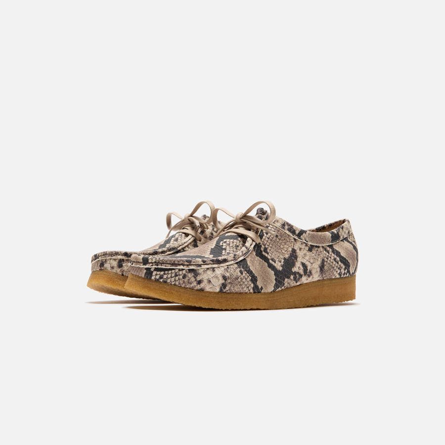 Grey Women Kith Clarks Wallabee Snake Leather Boots | 9825-LBSEI