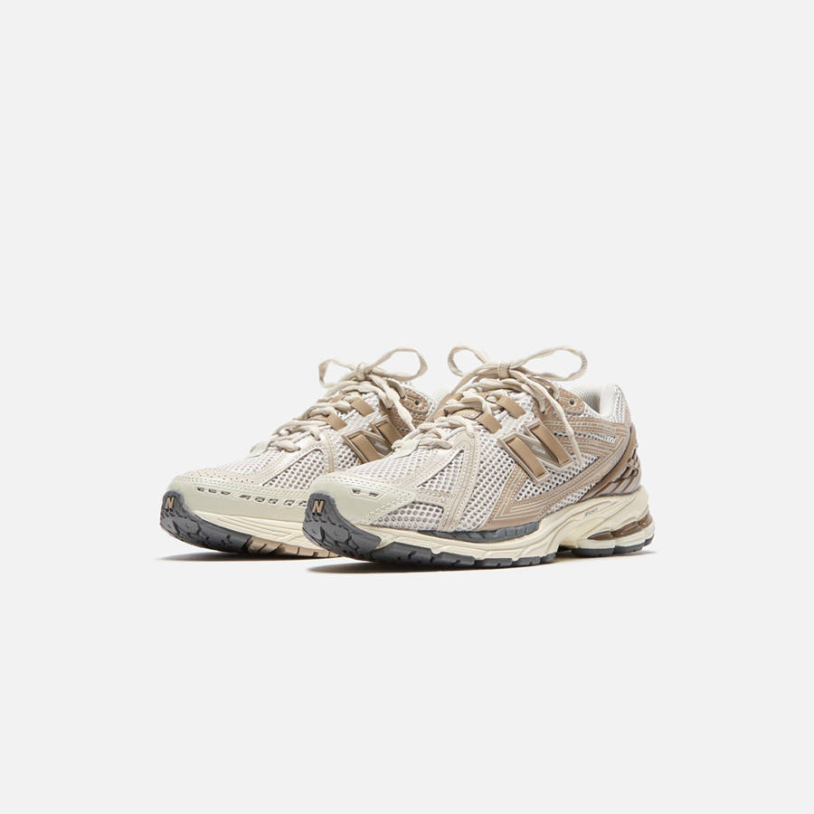 Grey Women Kith New Balance 1906R Shoes | 4219-RCGHN