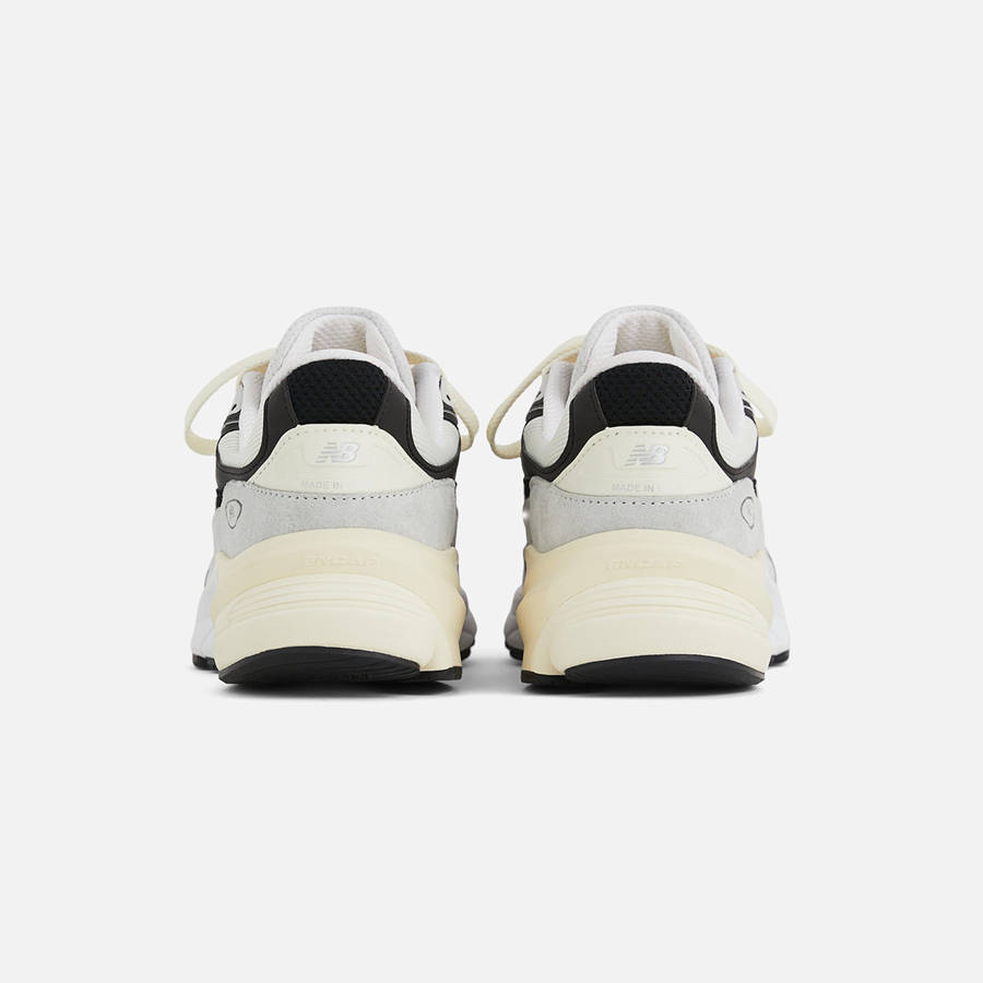 Grey / Black Men Kith New Balance Made in USA 990v6 Sneakers | 6791-UEHMB