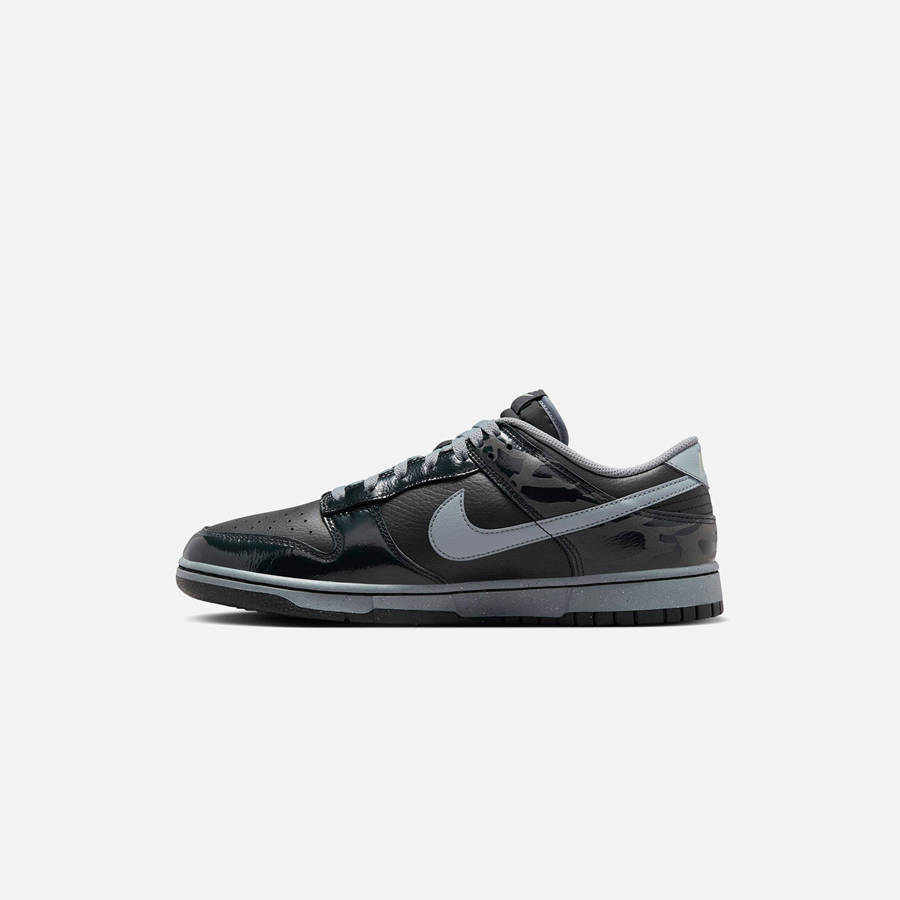 Grey / Black Men Kith Nike Dunk Low Sneakers | 4913-VGQNJ