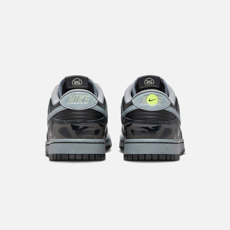 Grey / Black Men Kith Nike Dunk Low Sneakers | 4913-VGQNJ